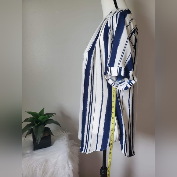 A.n.a Blouse - Picture 4 of 5